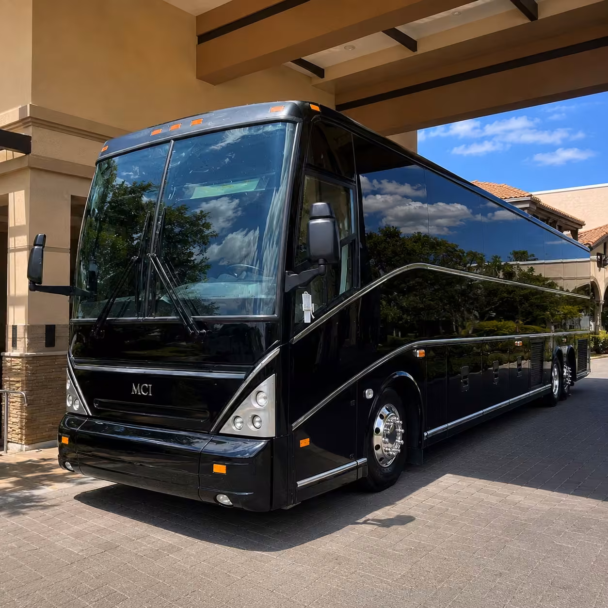 why choose spokanecharterbus.com